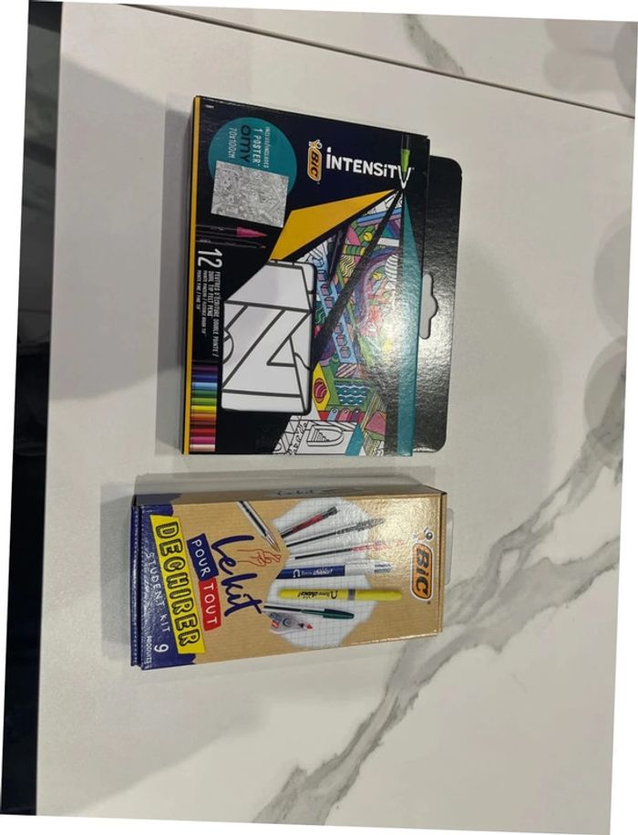 Lot stylo crayon de couleur BIC