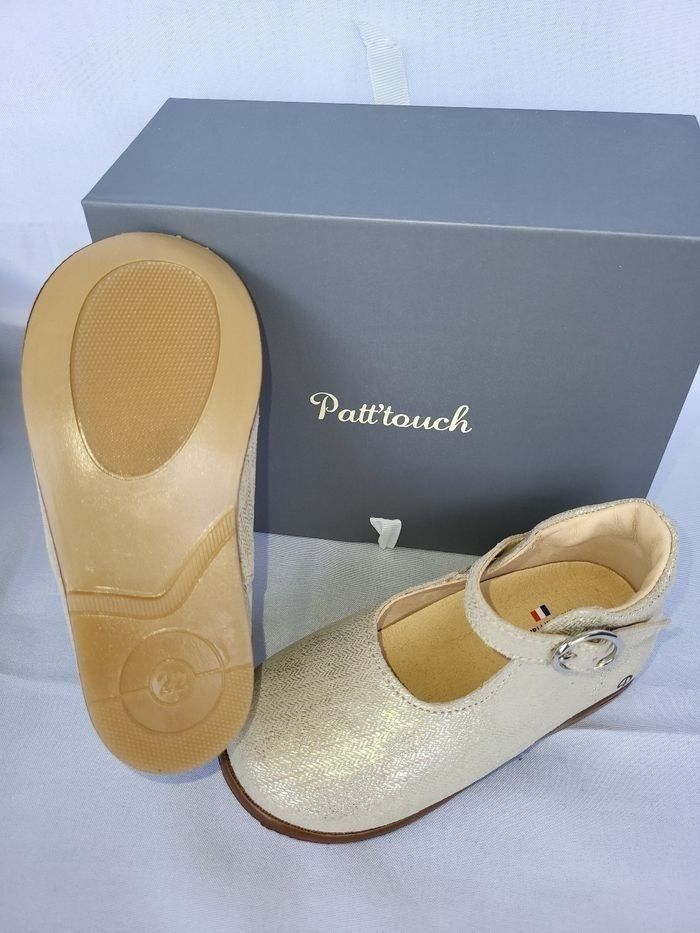Chaussures en cuir irisé or Point 22 Made in France 🇨🇵 - photo numéro 4