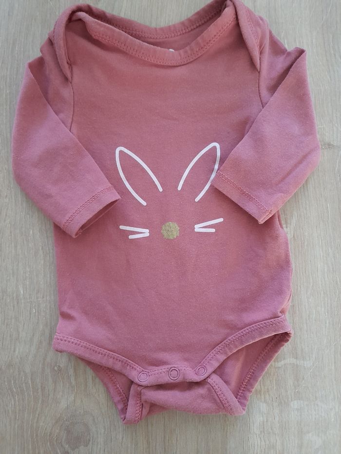 Lot de 4 bodies - photo numéro 2