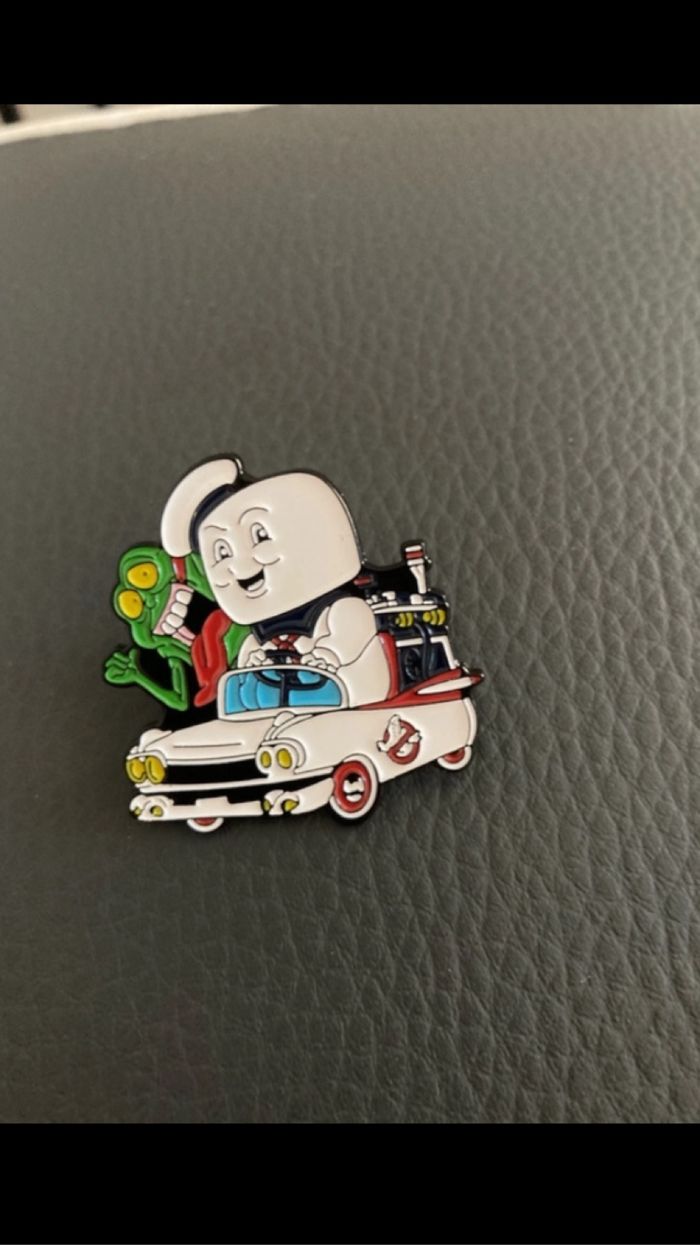 Pin’s sos fantôme ghosbuster