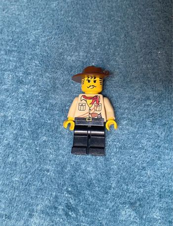 Minifigurine lego adventures desert johnny thunder