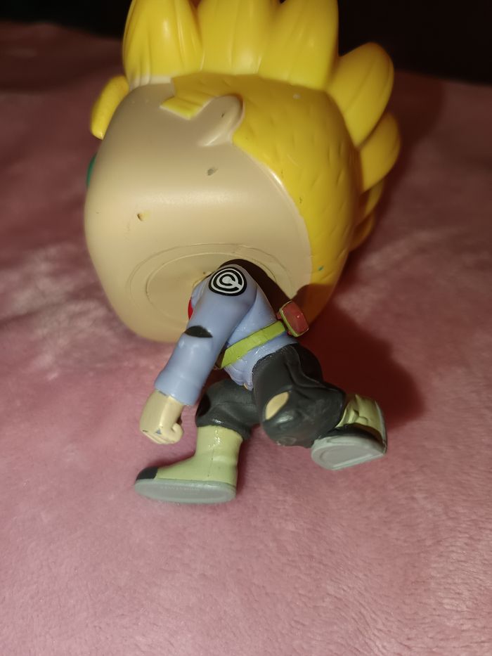 Figurine Dragon Ball Z - Funko Pop 318 Super Saiyan Trunks Exclu - photo numéro 5