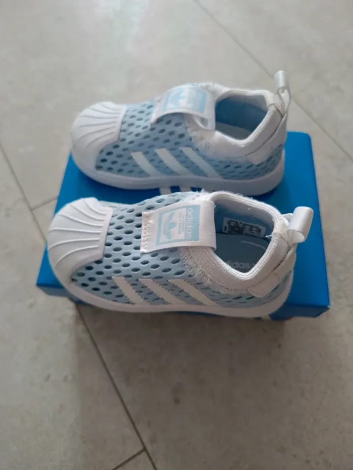 Adidas Superstar t22 - photo numéro 4