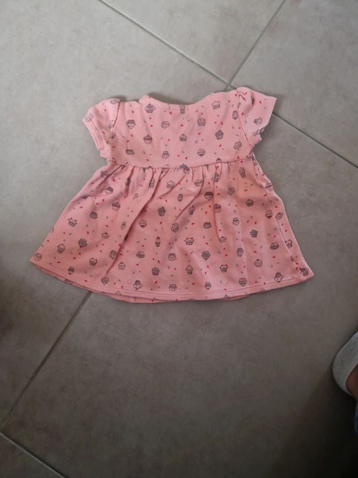 Absorba 6 mois - photo numéro 2