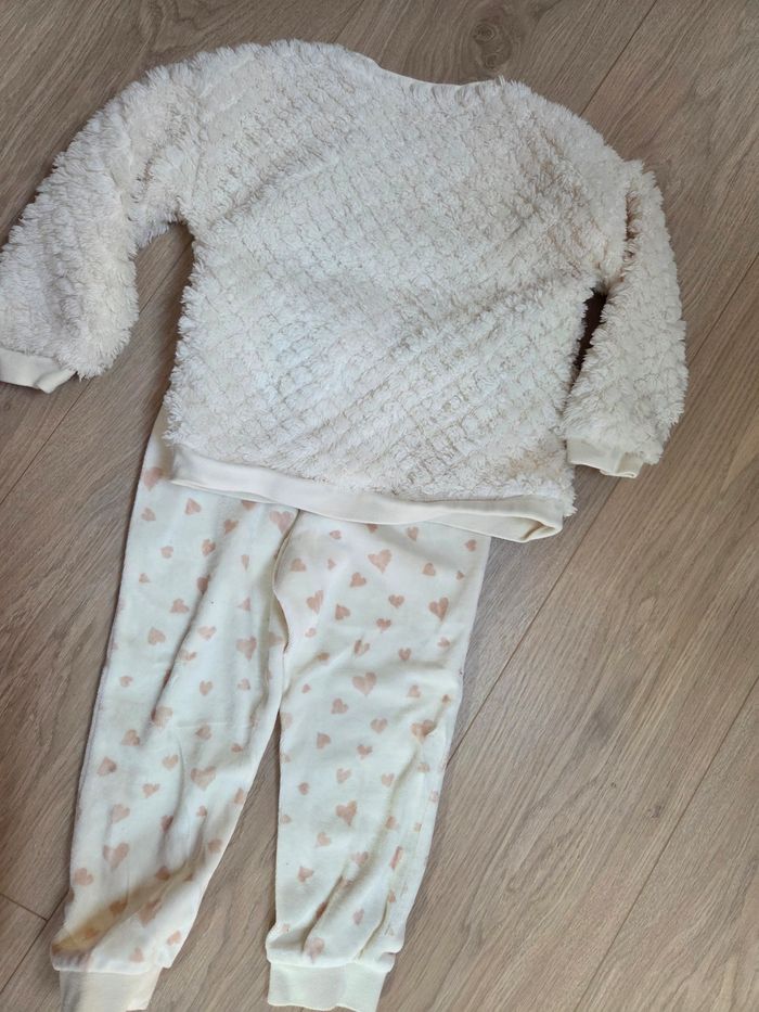 Pyjama très chaud 3ans - photo numéro 3