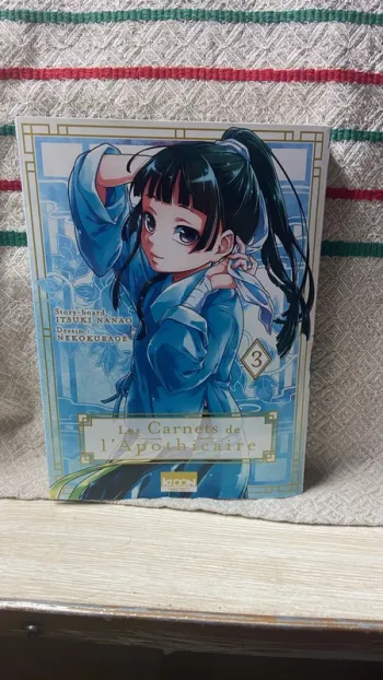 livre les carnets de l'apothicaire 3