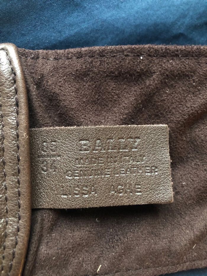 Ceinture en cuir 85/34 Bally - photo numéro 4