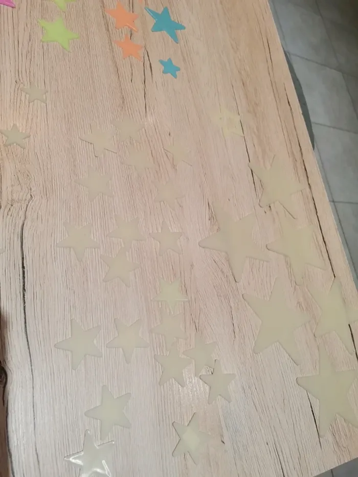 Coffret bonne nuit p'tit loup livre + phosphorescents - photo numéro 4