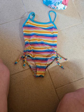 Maillot de bain 1 pièce 2/3 ans