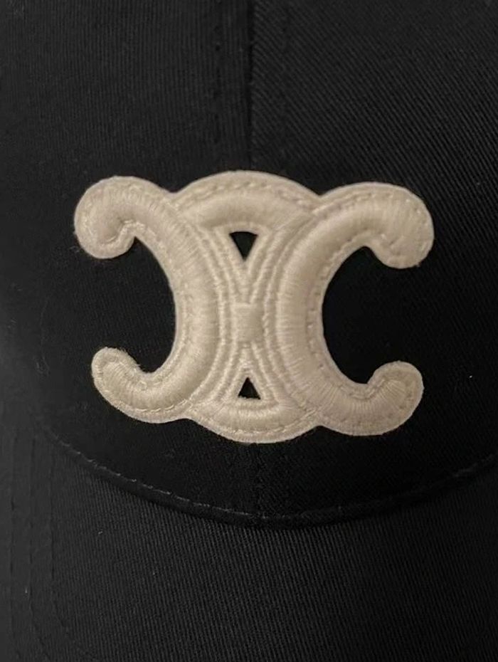 Casquette Celine - photo numéro 3