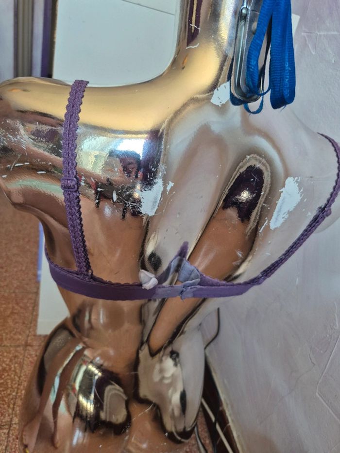 Soutien gorge mauve - photo numéro 3