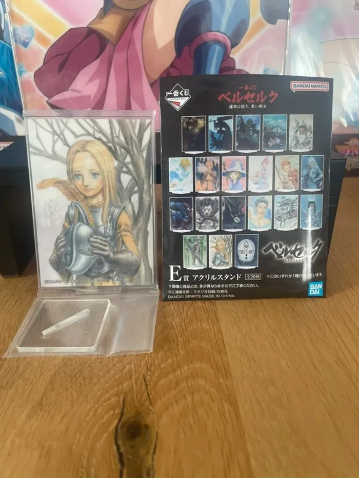 Berserk – Stand acrylique Sonia Ichiban Kuji The Black Swordsman Who Defies Fate 10 cm - photo numéro 2