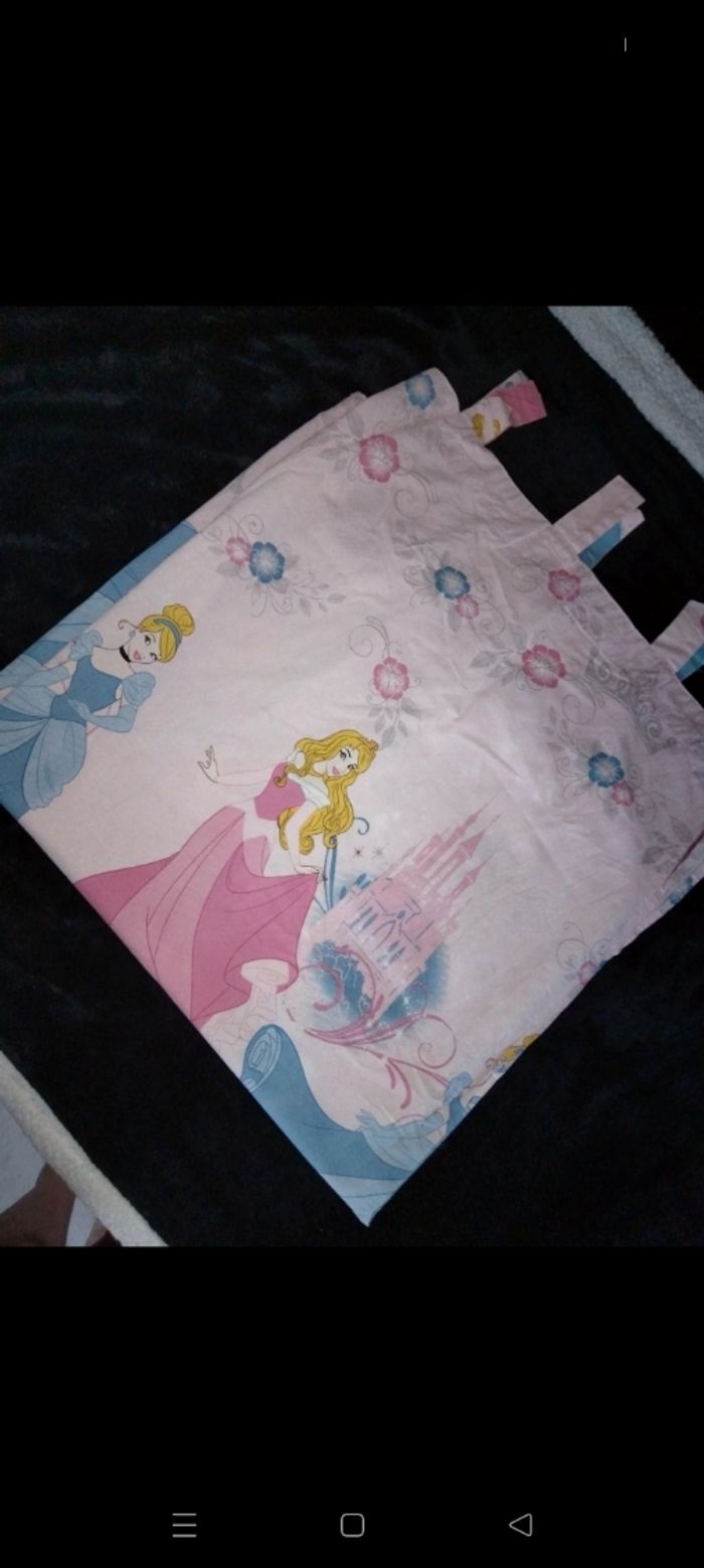 Rideau long opaque princesse Disney