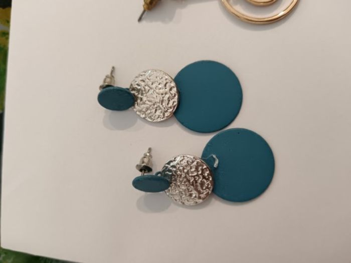 Lot 11 boucles d'oreilles - photo numéro 2