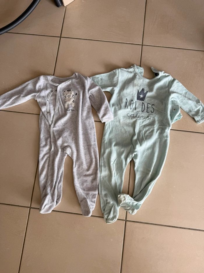 Lot de 14 pyjamas une pièce - photo numéro 7