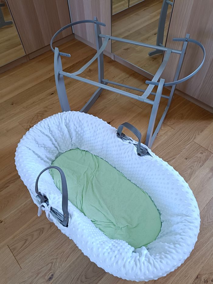 Couffin bébé nouveau né en osier gris - photo numéro 2