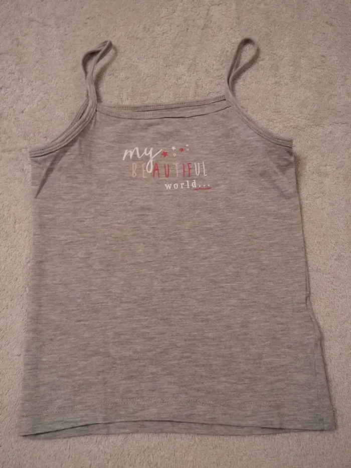 Tee-shirt Vertbaudet 4 ans (réf perso F-S6)(familleac72)