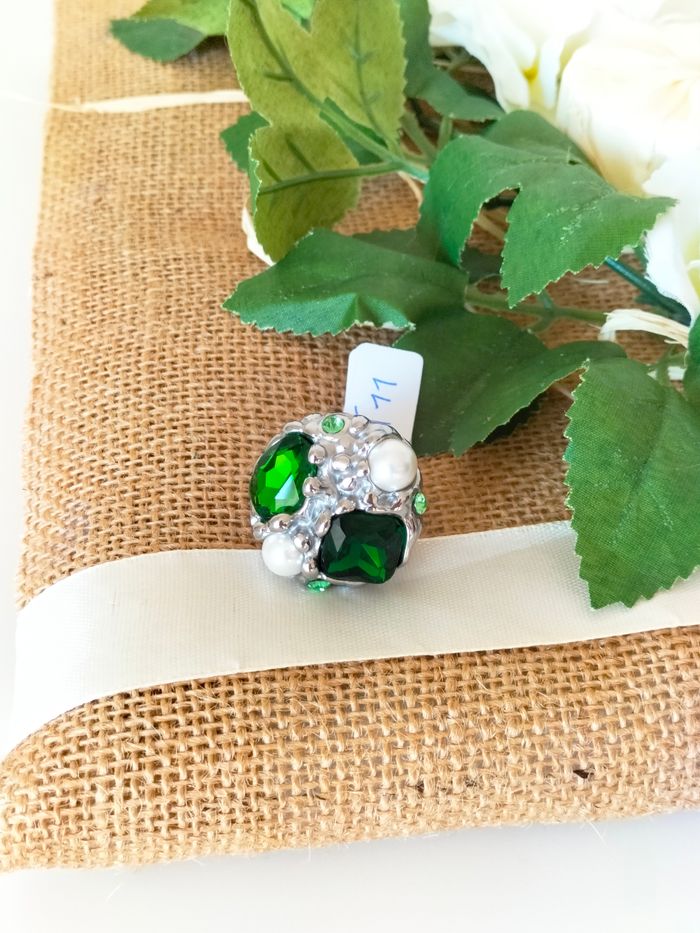 Bague pour femme en acier inoxydable PVD or 24 carats et titane avec pierres précieuses florales