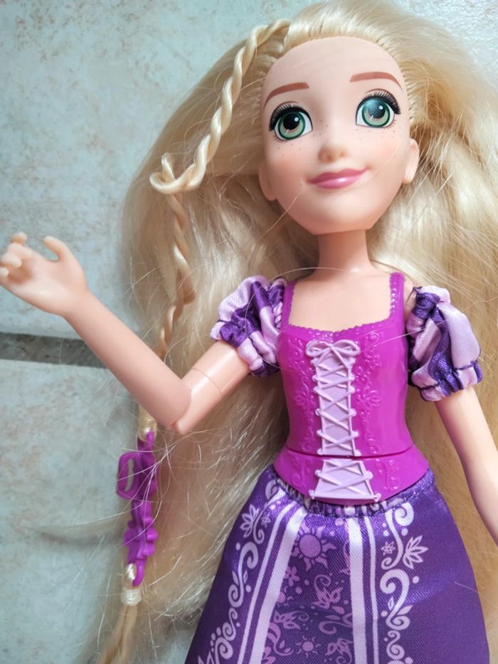 Poupée raiponce - photo numéro 3