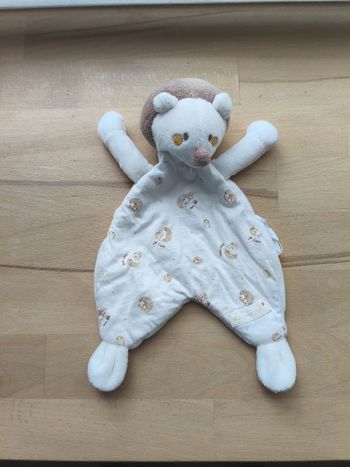 Doudou plat hérisson SERGENT MAJOR blanc beige marron Mon premier

