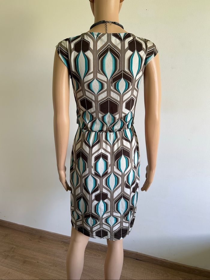 Robe imprimée à manches courtes Sora by JBC taille 36 TBE - photo numéro 5