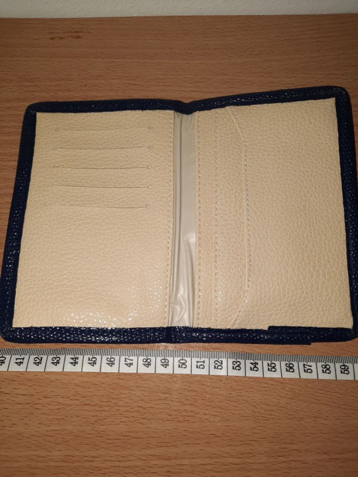 Porte feuille - photo numéro 2