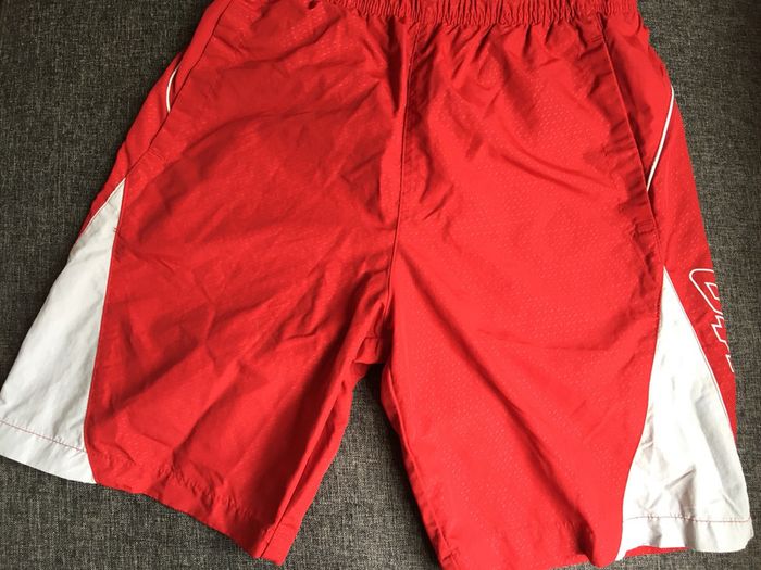 Short avec filet #LOTTO# taille 11/12 ans