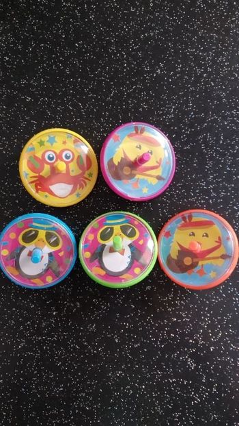 Lot 5 toupies