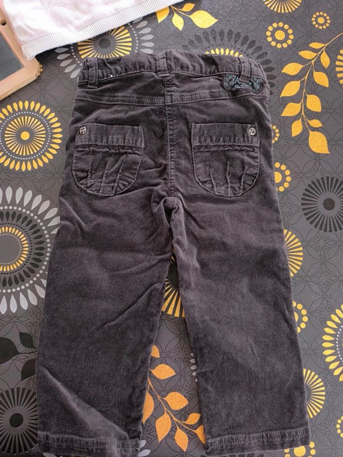 Ensemble pantalon et pull taille 2 ans en très bon état - photo numéro 5