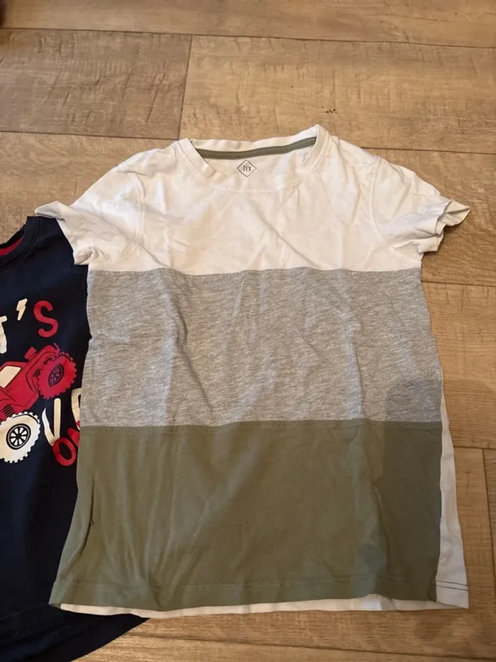 T shirt coloré - photo numéro 3