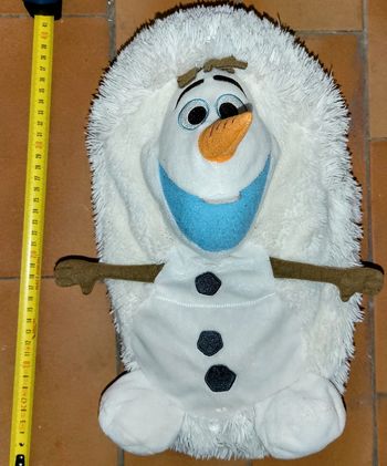 Peluche Walt Disney boule oreiller Olaf le bonhomme de neige la Reine des Neiges