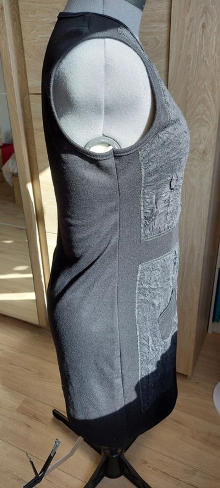 Robe noire sans manches Kiabi - photo numéro 3