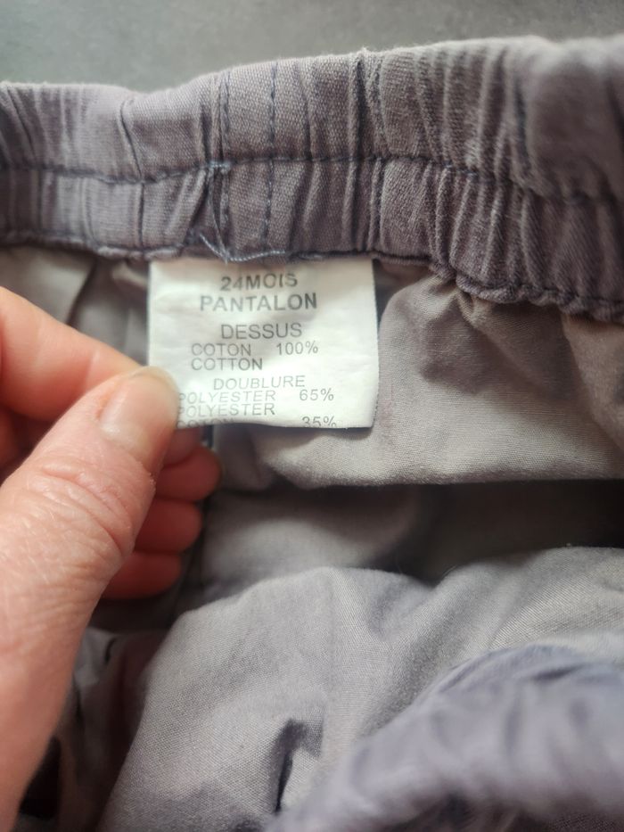 Pantalon taille 2 ans - photo numéro 2