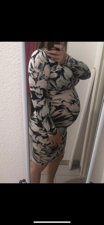 Robe cache cœur fleuri grossesse