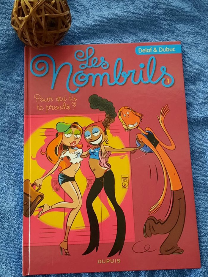 Les nombrils