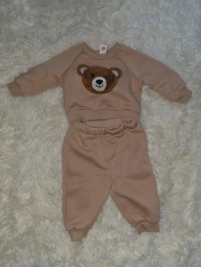 Lot vêtements bébé garçon 6 et 9 mois - photo numéro 6