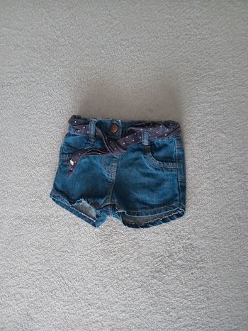 Short 6 mois