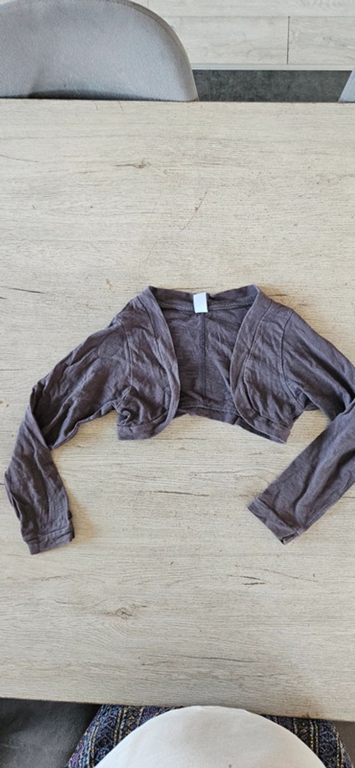 Gilet court à manches longues, gris foncé, Zara, taille 5/6 ans, bon état
