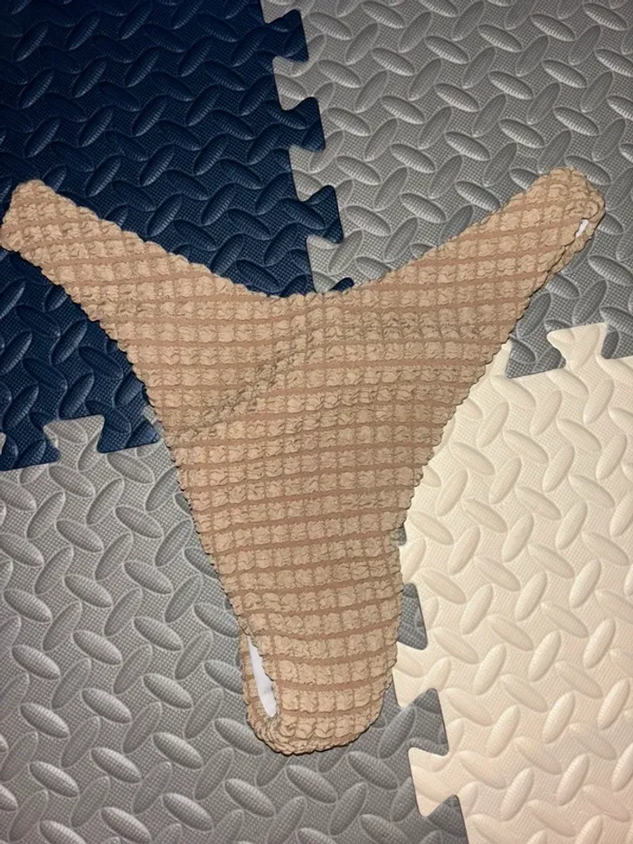 Lot/set 4 pièces Ensemble de plage marron triangle, tanga et 2 paréos - photo numéro 9