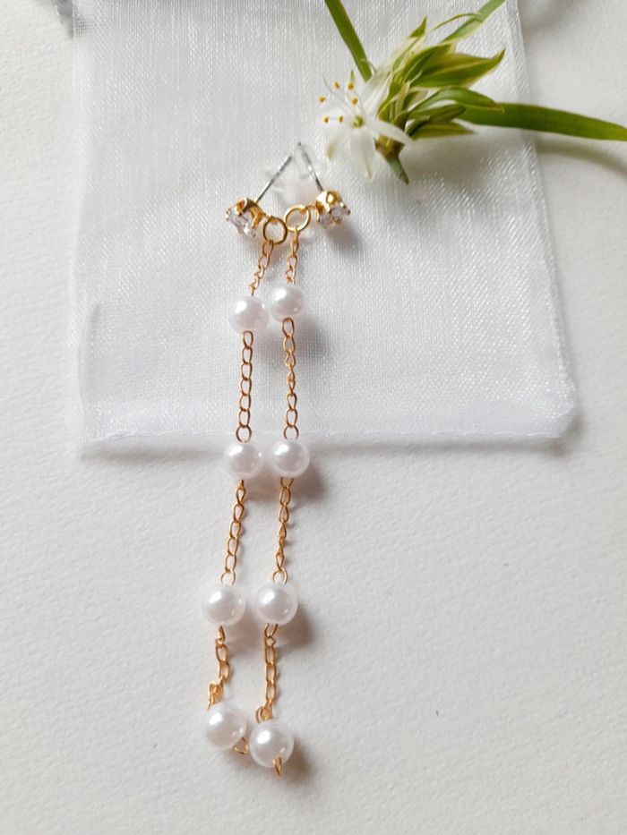 Boucles d'oreilles perles et strass - photo numéro 2