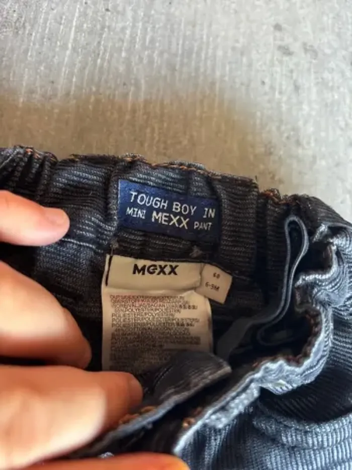 Pantalon 6 mois - photo numéro 2