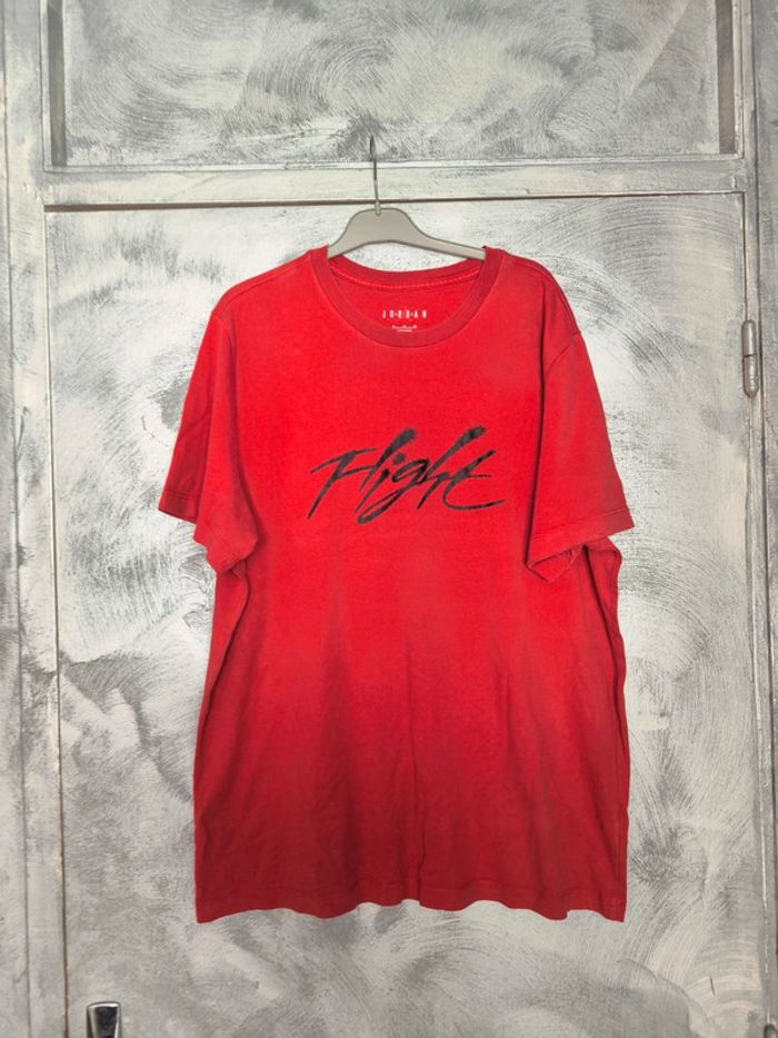 Tee shirt Jordan rouge taille XL