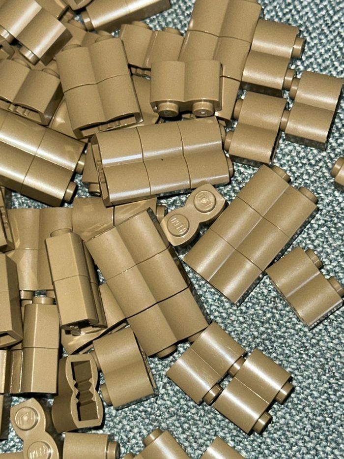 100 Brick Lego 1x2 with Log Profile ref 30136 Dark tan - photo numéro 4