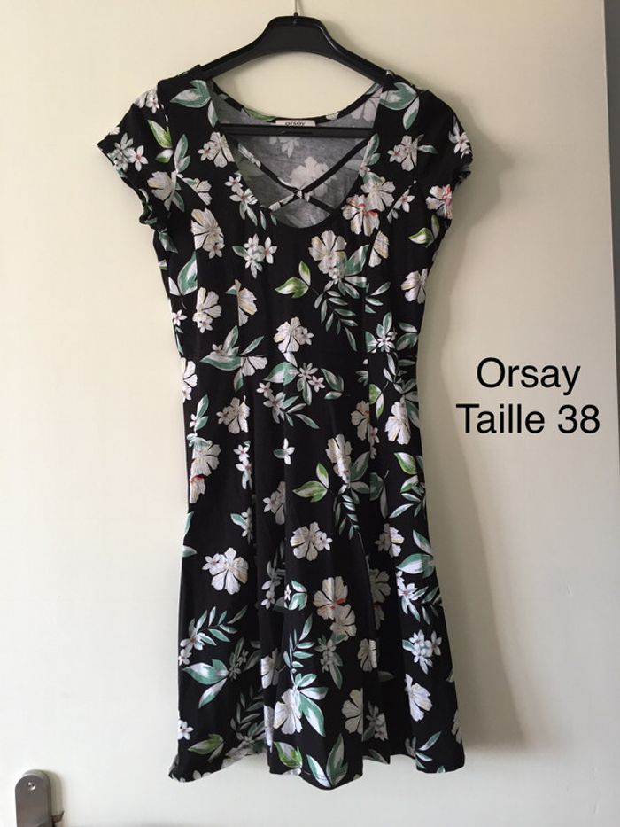 Robe noire à fleurs Orsay Taille 38