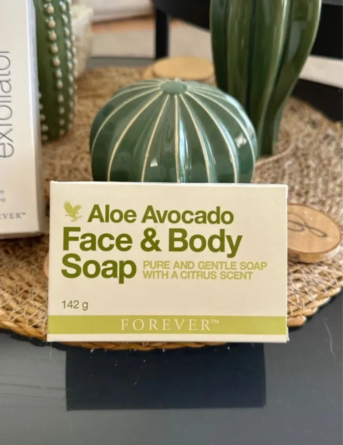 Soin du visage exfoliant - photo numéro 2