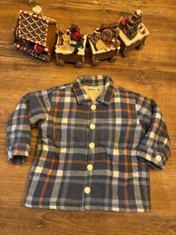 Manteau polaire petit garçon.