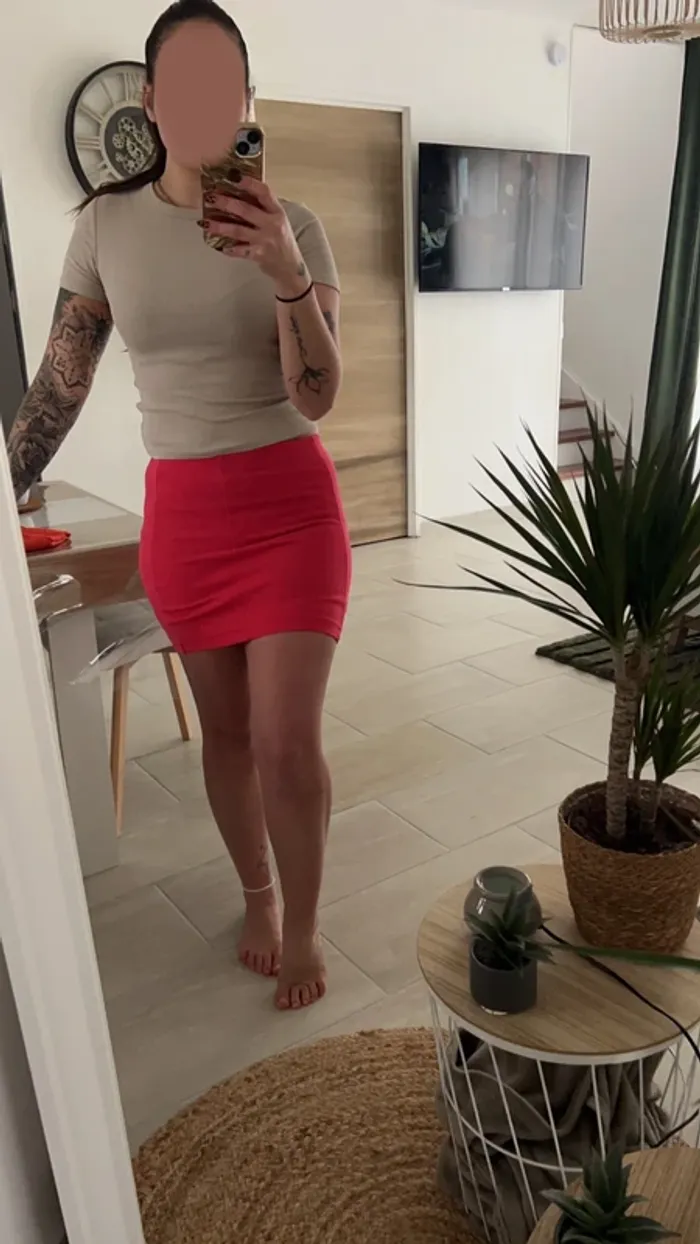 Jupe courte femme - photo numéro 3