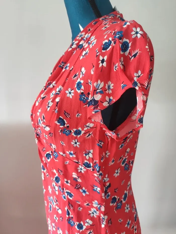 Petite robe rouge fleurie bleue Kookaï - photo numéro 8