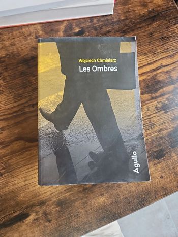 Livre : Les ombres