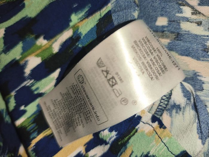 Robe imprimée en viscose Caroll 36 - photo numéro 7